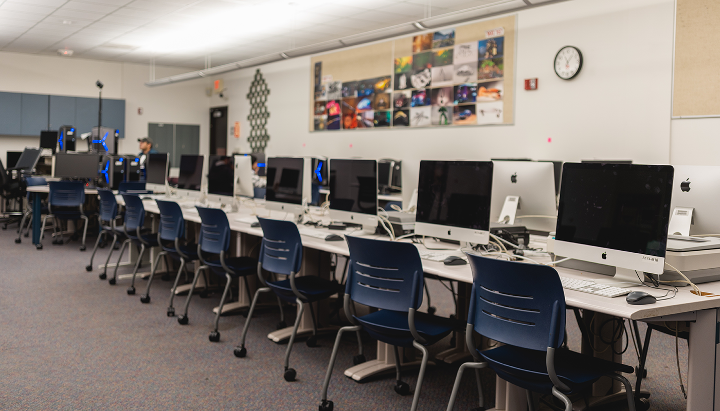 Santa Barbara City College computer lab.